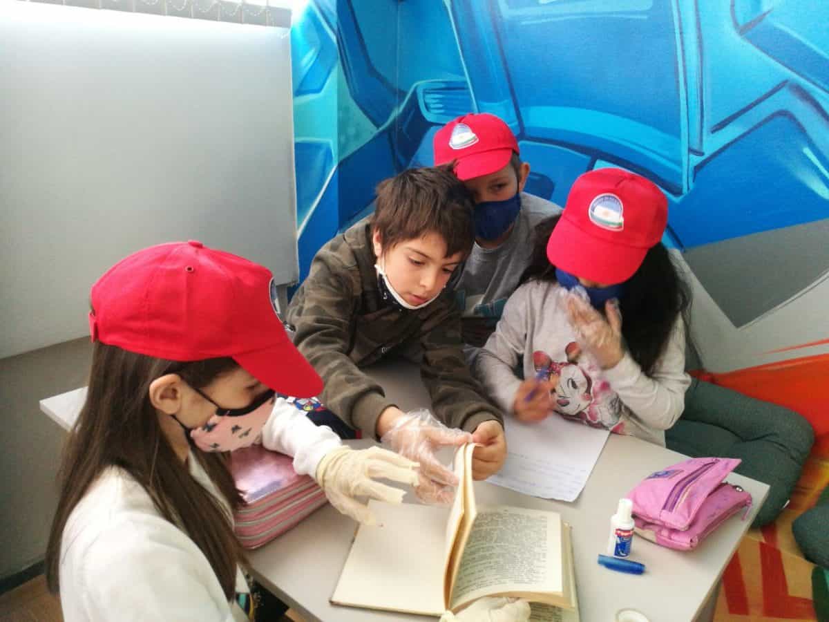 “Клиника за книги” или как децата да заобичат книгите