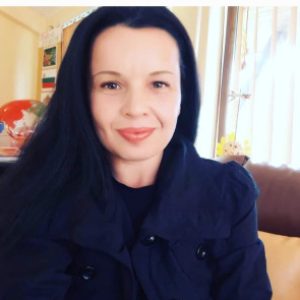 Профилна снимка на Несрин Алимолла