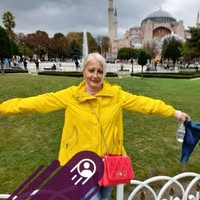 Профилна снимка на Елена Попова