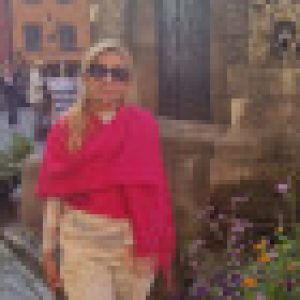 Профилна снимка на Dary Simeonova