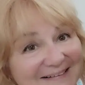 Профилна снимка на Цвета Стоянова