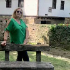 Профилна снимка на Росица Ангелова