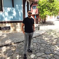 Профилна снимка на Кристиян Ангелов