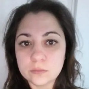 Профилна снимка на Ани Петрова