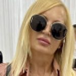 Профилна снимка на Аделина Трифонова