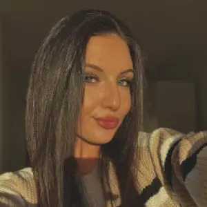 Профилна снимка на Мария Кичева