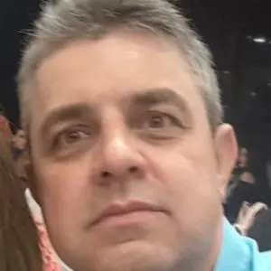 Профилна снимка на Петър Петров