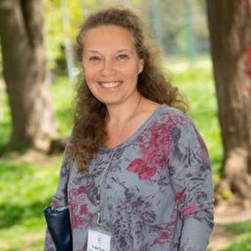 Профилна снимка на Стефка Пенева