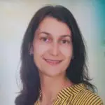 Профилна снимка на Моника Петрова