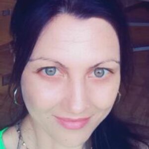 Профилна снимка на Ивелина Иванова