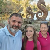 Профилна снимка на Мария Томова