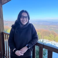 Профилна снимка на simona7