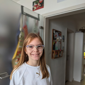 Профилна снимка на elena-1