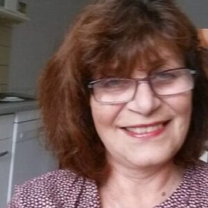 Профилна снимка на Katya Slavcheva