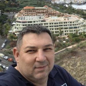 Профилна снимка на Иван Минков