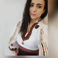 Профилна снимка на polyamarinova-1