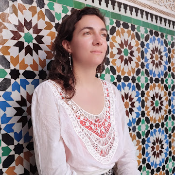 Профилна снимка на Яна Овчеларова