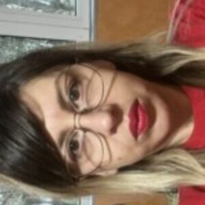 Профилна снимка на Полина Попова