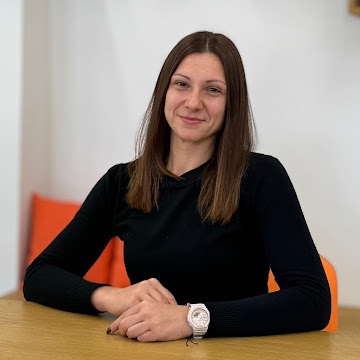 Профилна снимка на Таня Каратанева