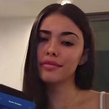 Профилна снимка на elifademova