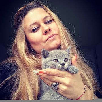 Профилна снимка на elenanikolova