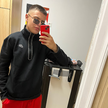 Профилна снимка на k-uzunov