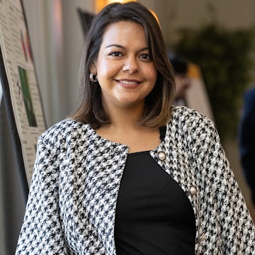 Профилна снимка на Rayna Emilova