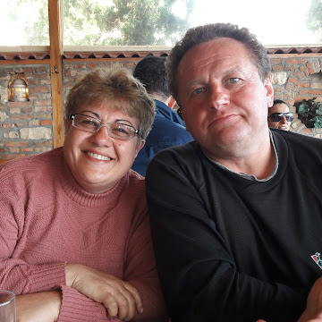 Профилна снимка на Ивелина Узунова