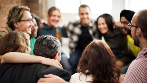 Как се формира училищна общност