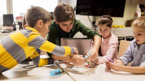 Предизвикателство: открий; запиши; избегни.