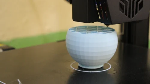 Създаване на сфера с помощта на 3D принтер