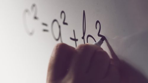 Прави план за проверка на хипотеза